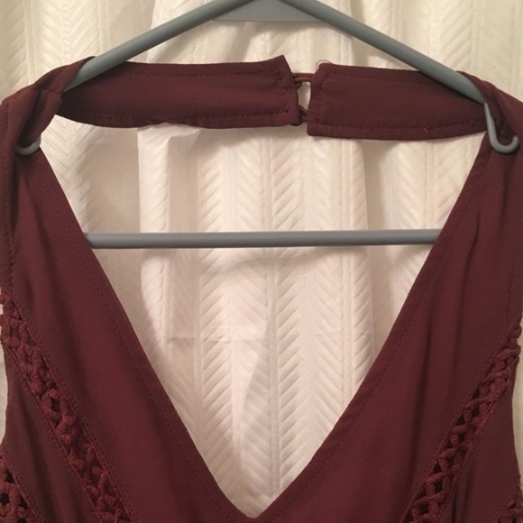 EUC-Charlotte Russe beautiful burgandy dress-Small - Picture 4 of 6